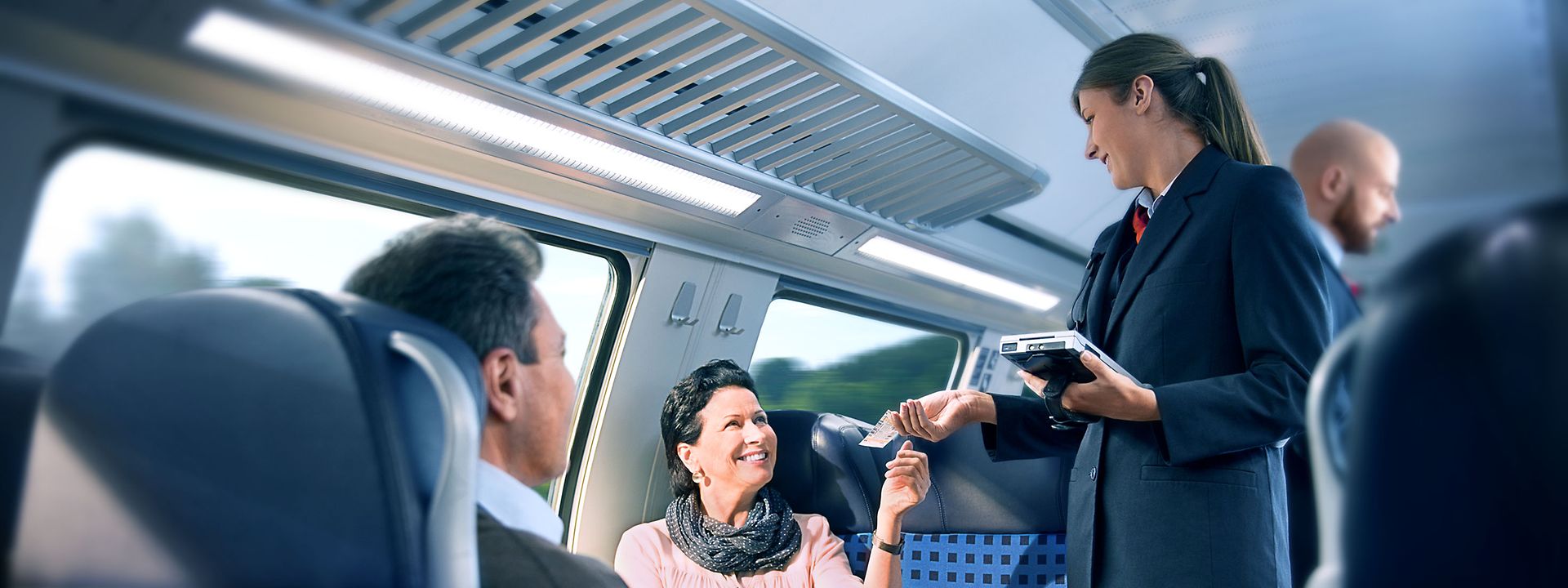 Servicebegleiter_im_Nahverkehr_DB_RGB_26_Björn_Ewers_bis_2022